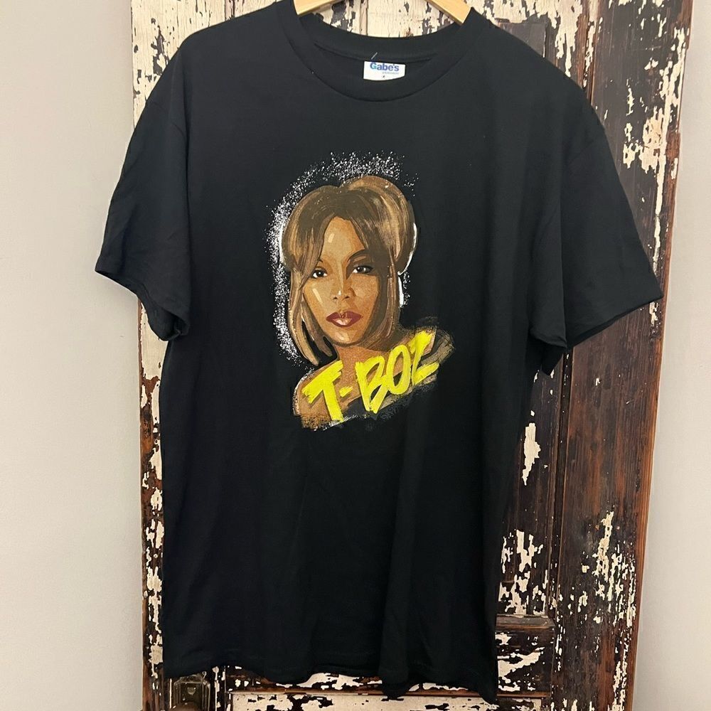 NWOT Hip Hop Royalty T-Boz unisex T-shirt. Size L.